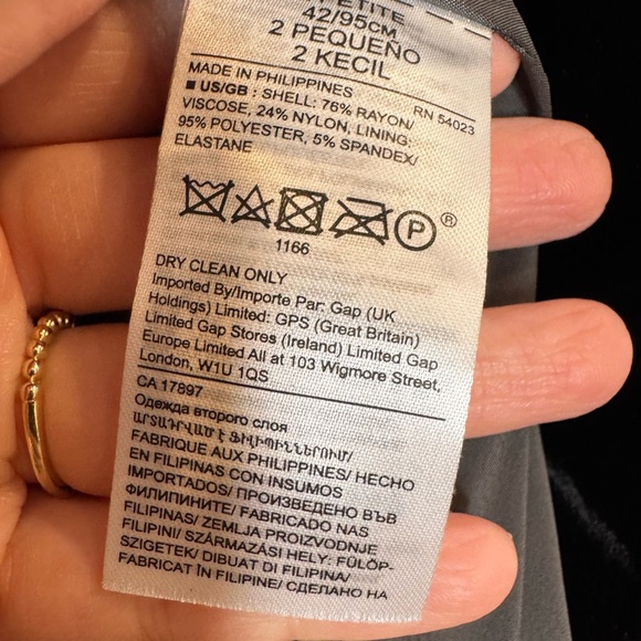 Banana Republic Black Velvet classic Blazer size 2 office holiday festive - Picture 5 of 8